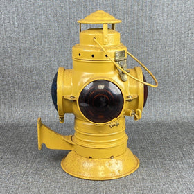 Armspear Manufacturing Co. Railroad Caboose Marker Lamp Train Lantern Yellow