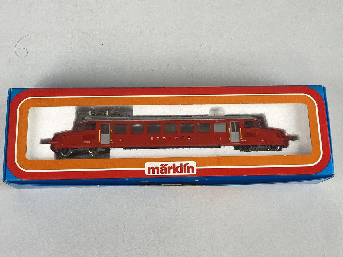 Marklin AC #3125 HO Scale Red Arrow Rail Car SBB Swiss Federal Railway VIDEO