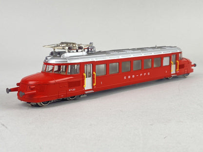 Marklin AC #3125 HO Scale Red Arrow Rail Car SBB Swiss Federal Railway VIDEO