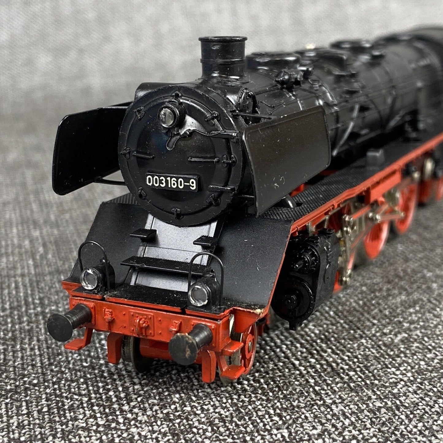 Marklin AC #3085 HO Scale BR 003 Steam Locomotive of DB German Federal Ry