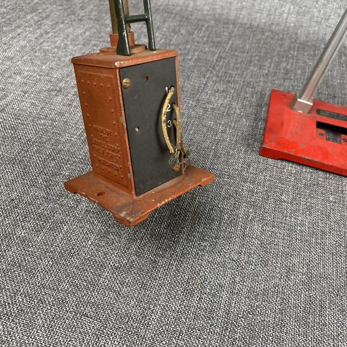 Lionel Prewar Signals , Gate Model Railroad Accessories for parts