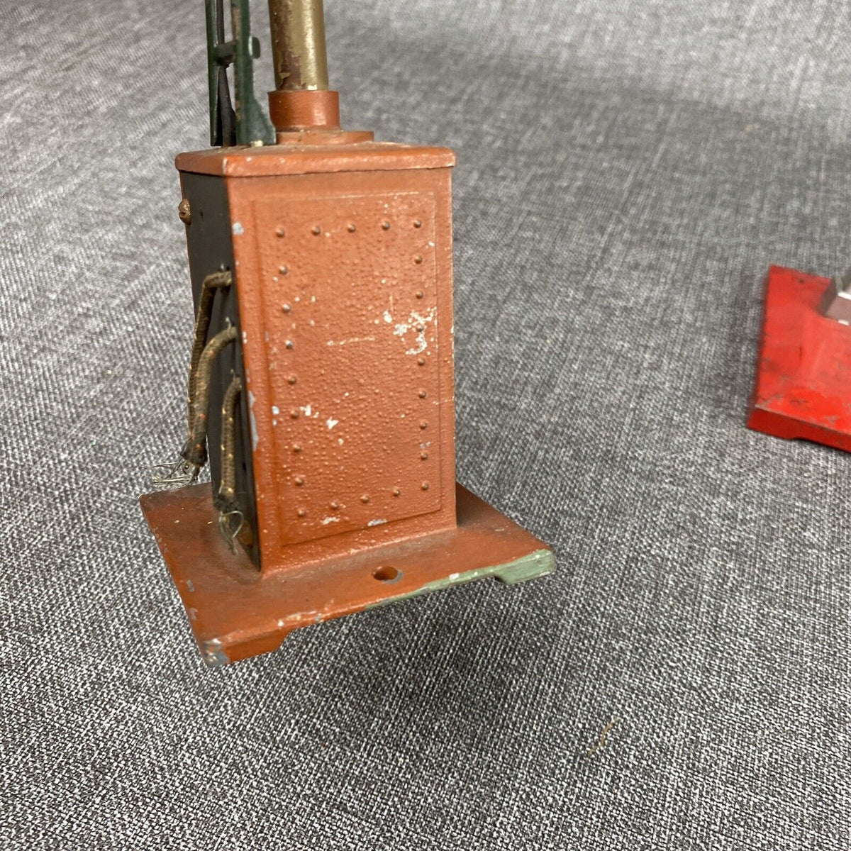 Lionel Prewar Signals , Gate Model Railroad Accessories for parts