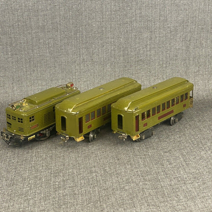 Lionel Standard Gauge Prewar No.347 Train Set 8E with 337, 338 Cars