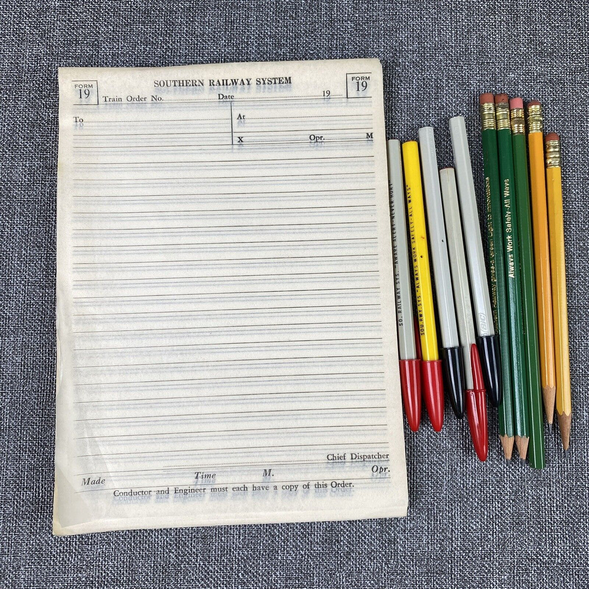 Southern Railway System SOU RR Train Order Form #19 + Pencils and Pens, 1970's