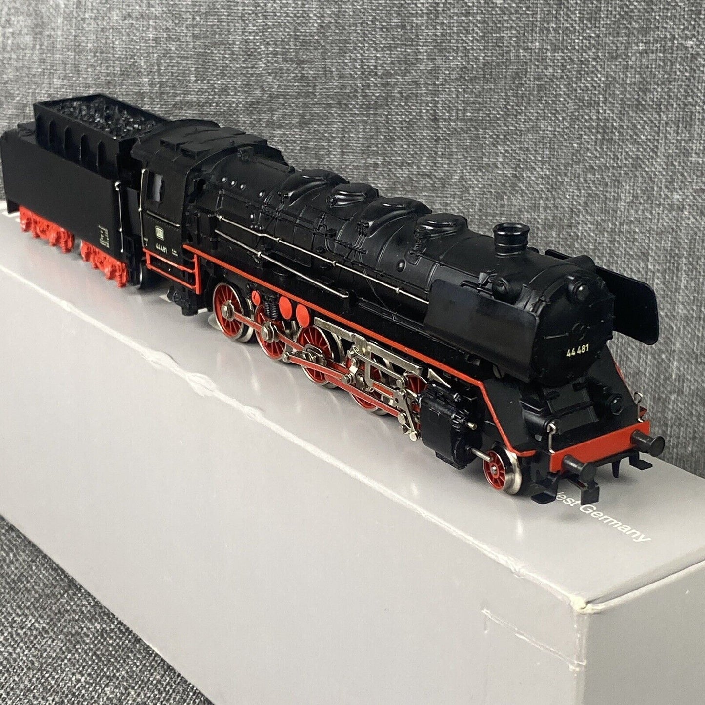 AC Märklin Analog HO #3108 Steam Locomotive BR 44 , Commemorative 125 Years