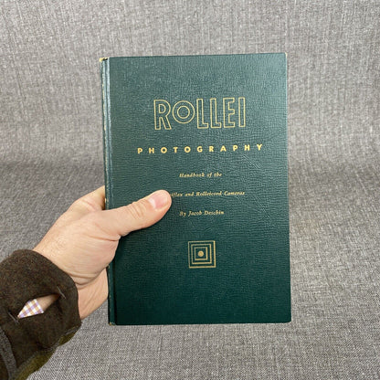 Rollei Photography Handbook of the Rolleiflex and Rolleicord Cameras J. Deschin