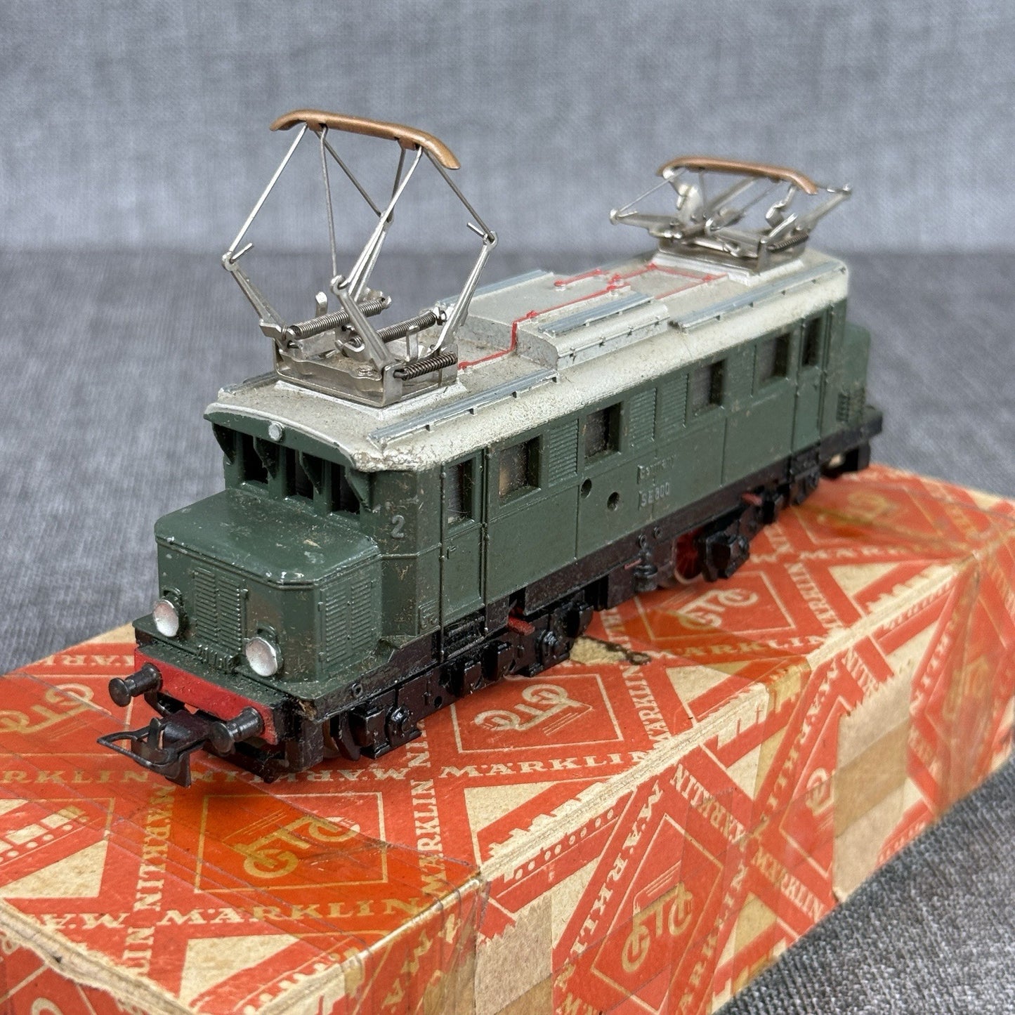 Vintage AC Märklin HO scale Electric Locomotive SE 800 in Original Box Version 1