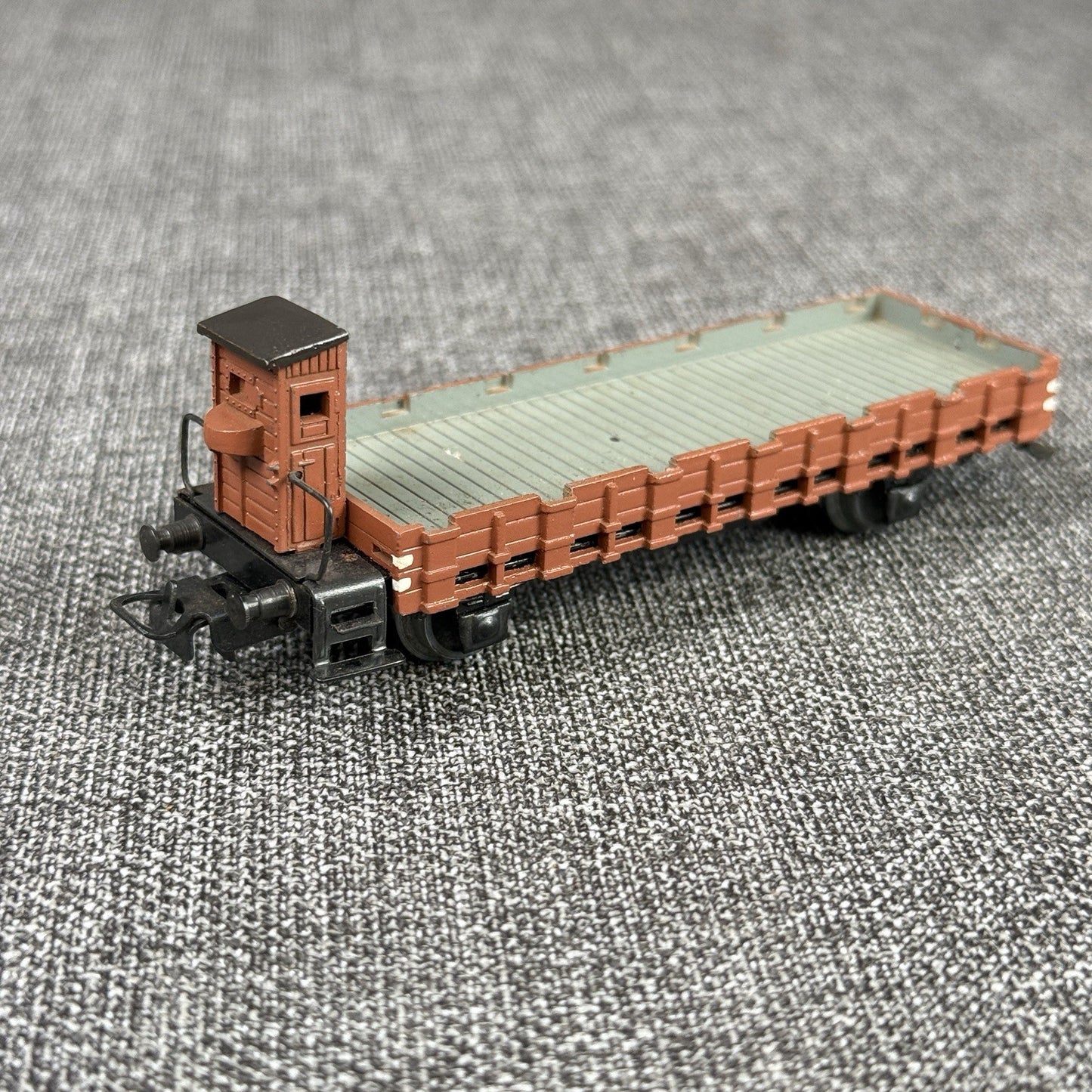 Vintage Marklin HO scale Die-Cast Freight Cars # 321G , 322 , 323
