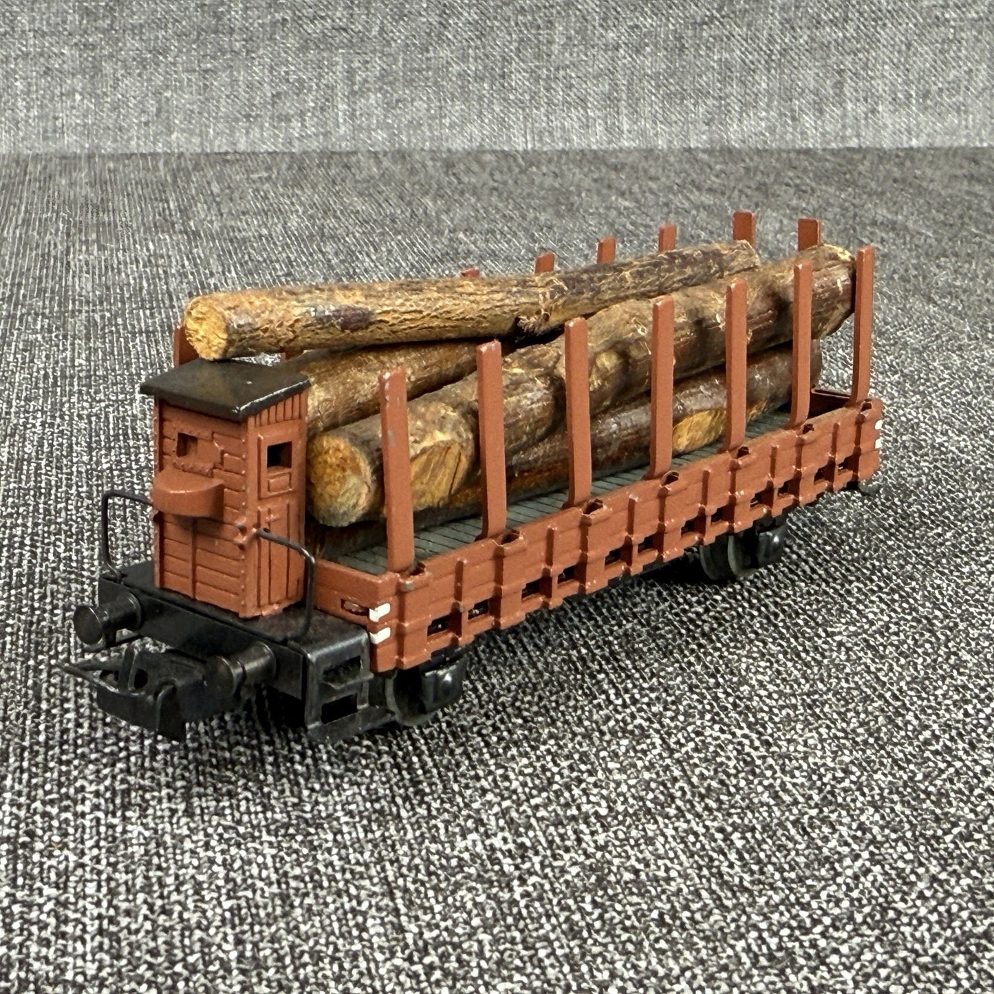 Vintage Marklin HO scale Die-Cast Freight Cars # 321G , 322 , 323