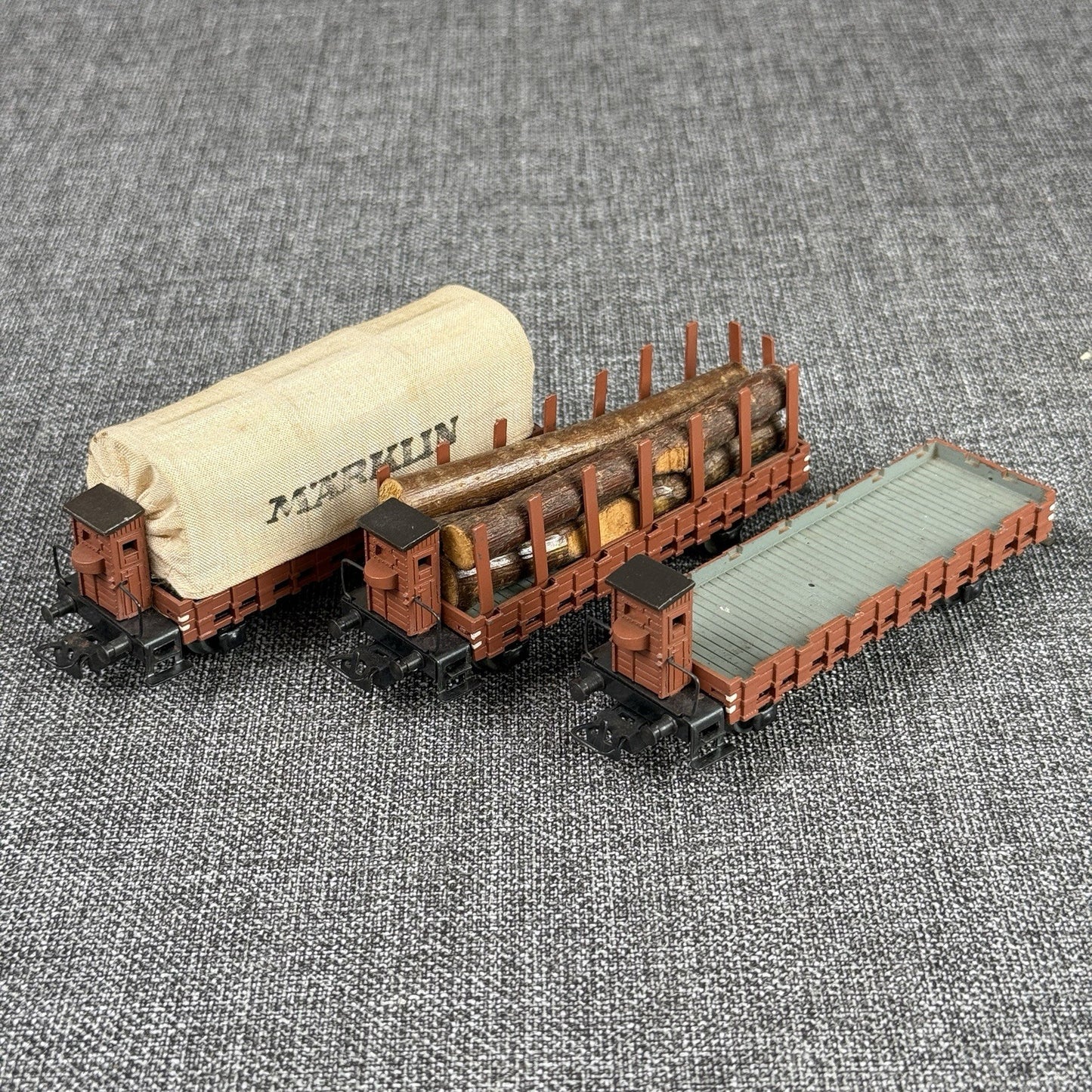Vintage Marklin HO scale Die-Cast Freight Cars # 321G , 322 , 323
