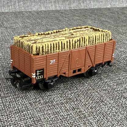 Marklin HO scale Vintage Die-Cast Freight Cars # 311 - lot of 4