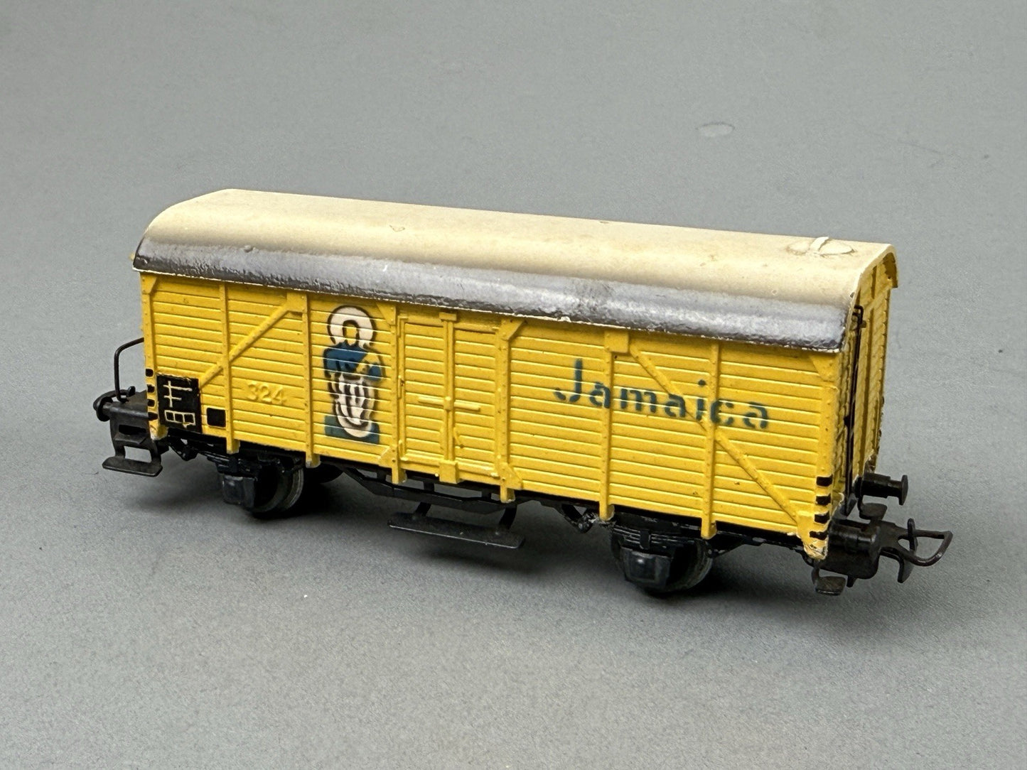 Marklin HO scale #326 Banana Car  , Die-cast 1950's