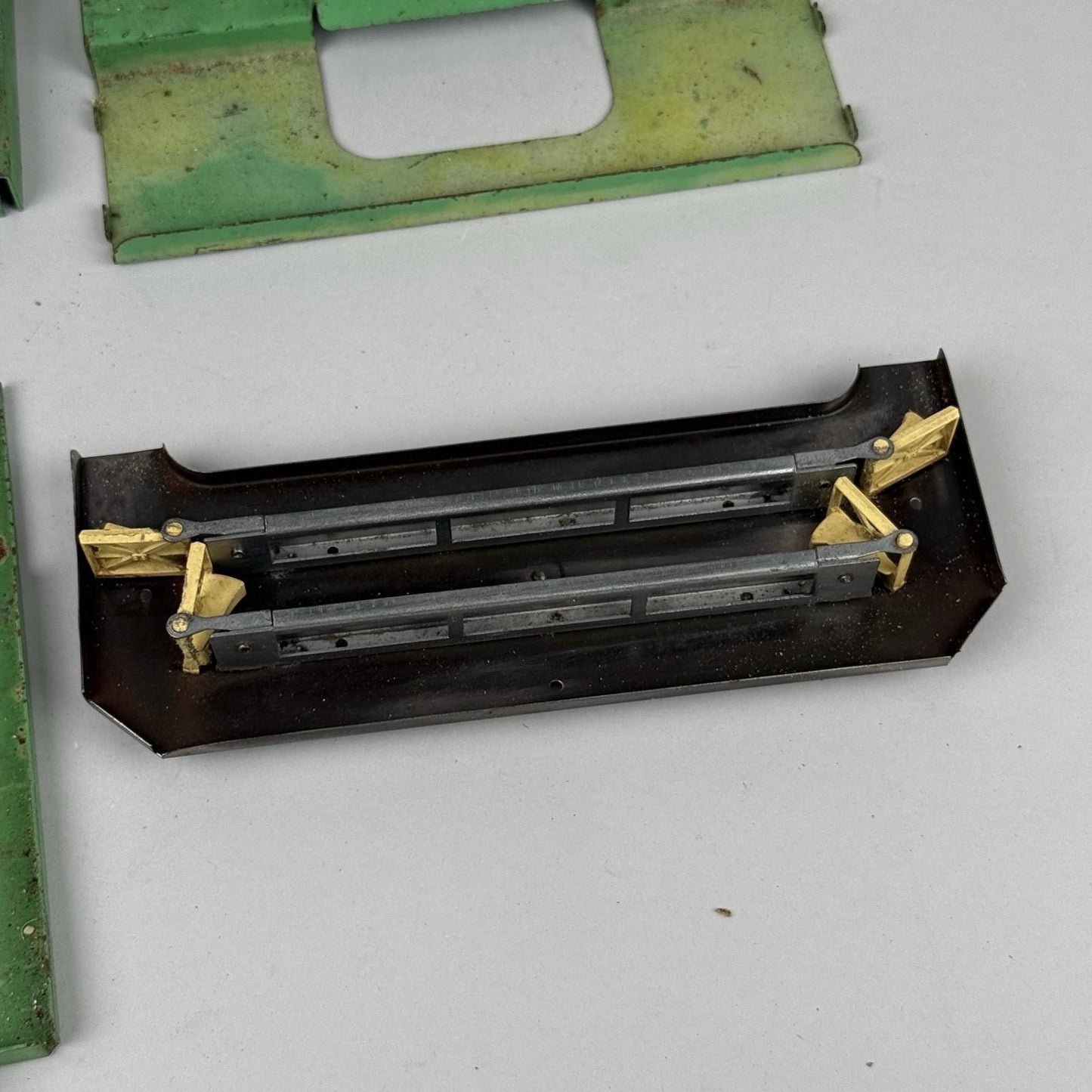 Lionel, O Gauge, 3656 Operating Cattle Ramp for parts - untested