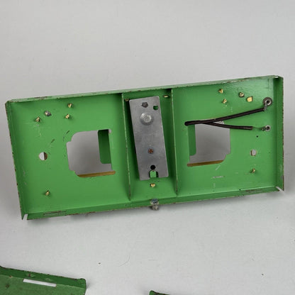 Lionel, O Gauge, 3656 Operating Cattle Ramp for parts - untested