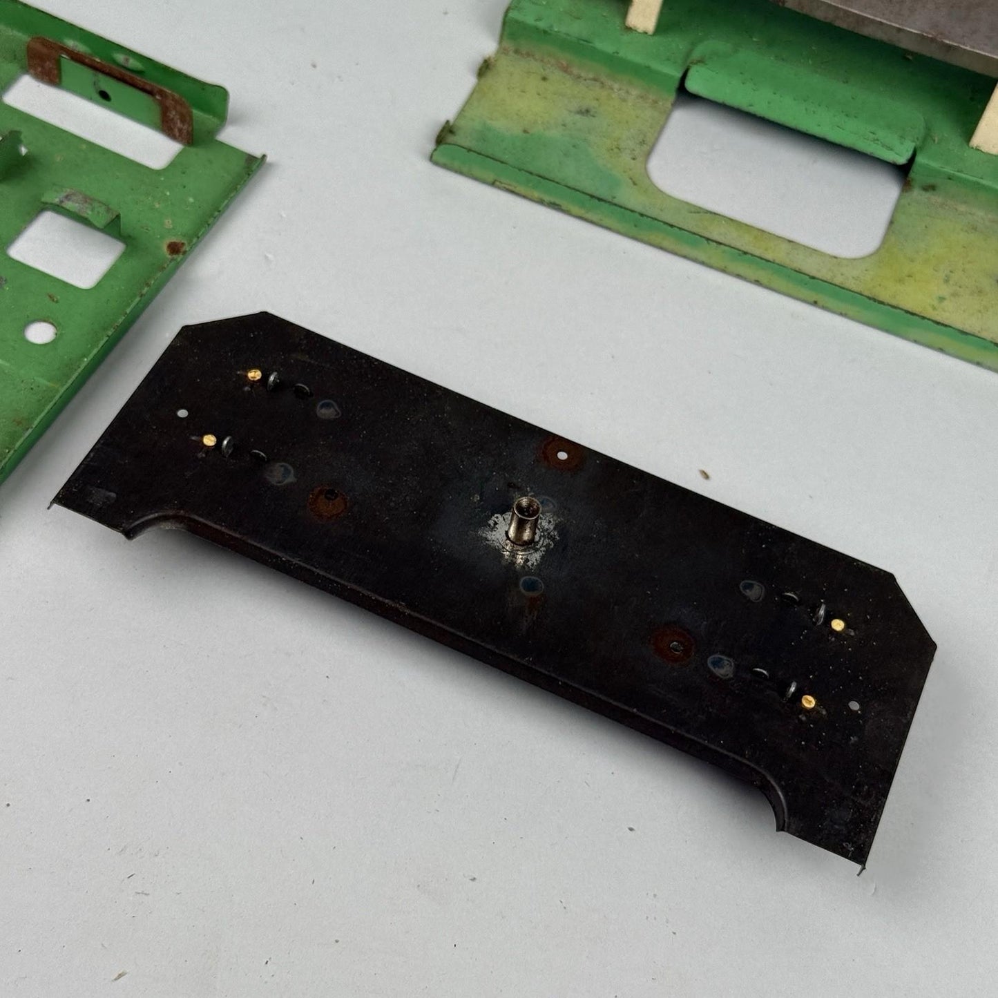 Lionel, O Gauge, 3656 Operating Cattle Ramp for parts - untested