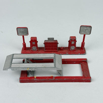 Vintage Tootsie Toy Service Station and Car Lift