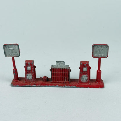 Vintage Tootsie Toy Service Station and Car Lift
