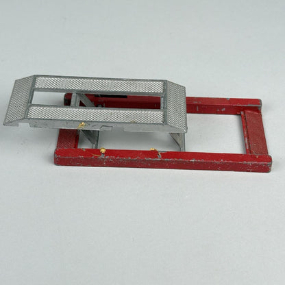 Vintage Tootsie Toy Service Station and Car Lift