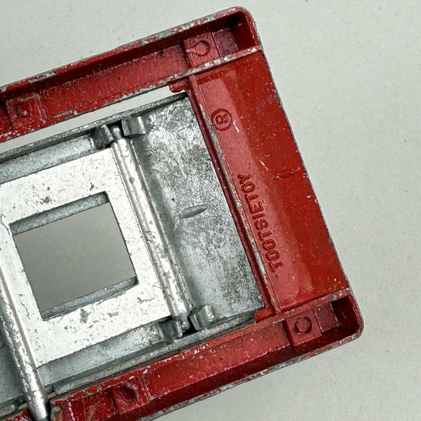 Vintage Tootsie Toy Service Station and Car Lift