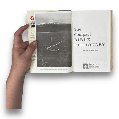 The Bible Handbook Series, Compact Bible Dictionary, Edited by T. Alton Bryant