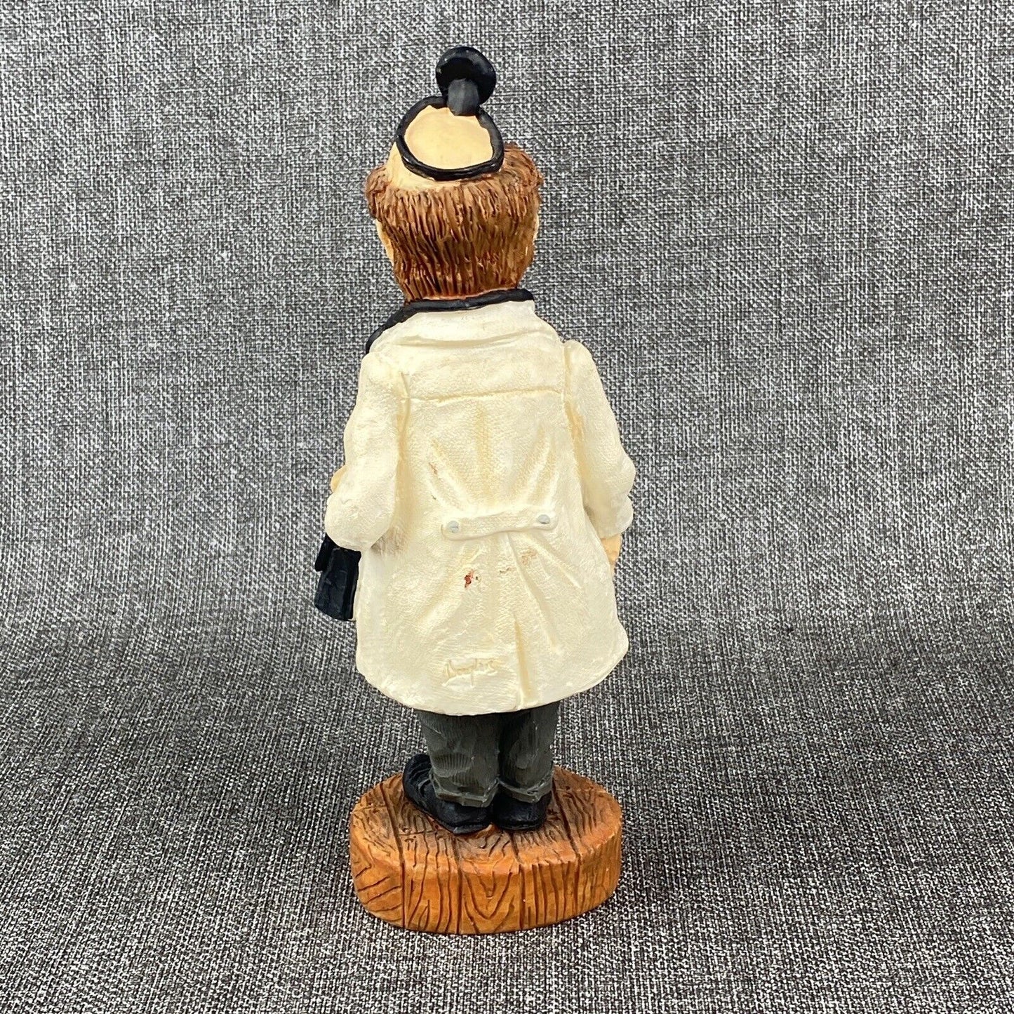 Vintage "It's a Living" Doctor Wobbler Figurine by Doug Harris / Russ , 8" tall