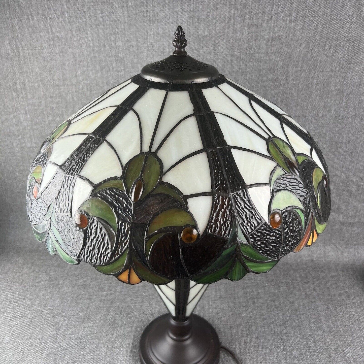 Tiffany Style Lamp 24 Inch Tall Table Lamp in Black White (Shade 16")Double Pull