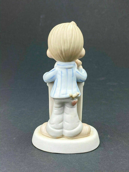 Vintage Precious Moments 1981 Charter Member E-0103 Boy at Podium (Fish Mark)