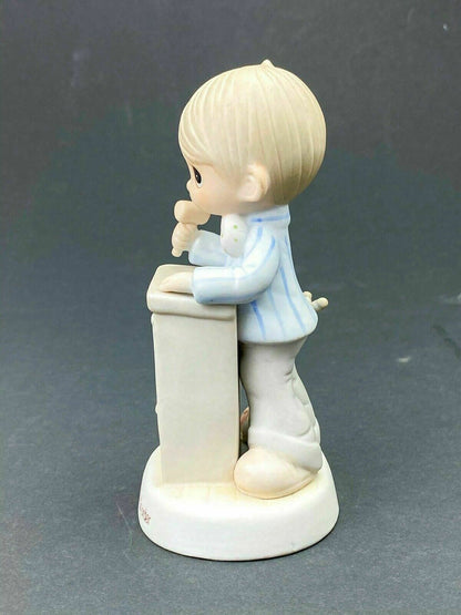 Vintage Precious Moments 1981 Charter Member E-0103 Boy at Podium (Fish Mark)