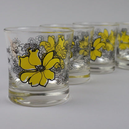 Set of 4 Drinking Glasses with Yellow Flowers