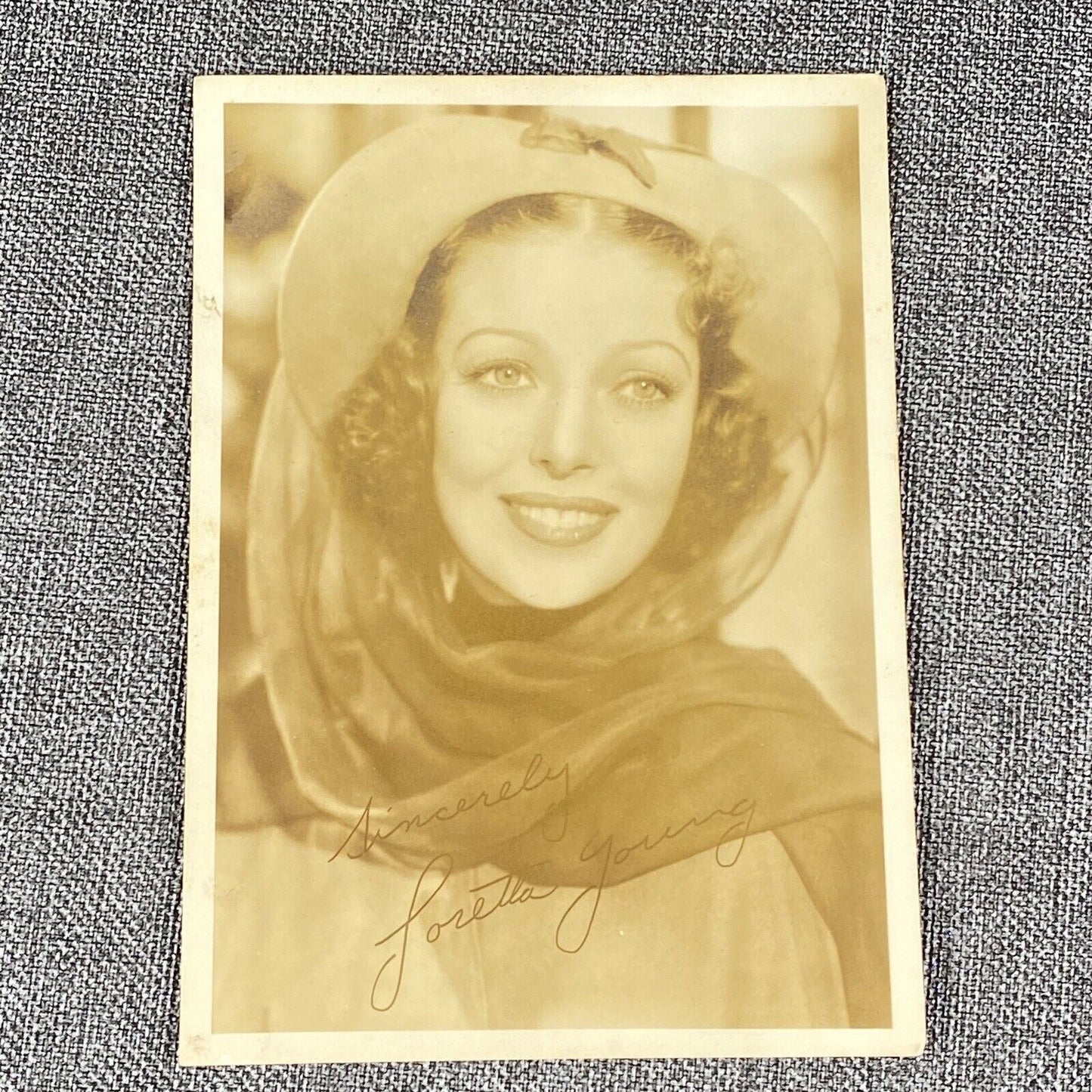 Loretta Young Vintage Studio Autograph Photo (7"x5") - 1930's