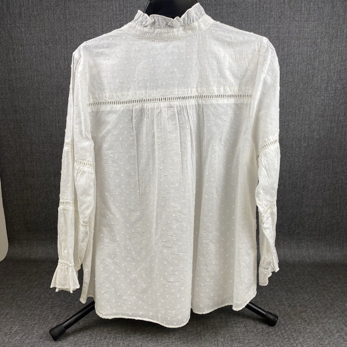 NWT KAARI White Eyelet Blouse Long Sleeves Size L