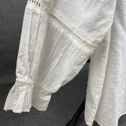 NWT KAARI White Eyelet Blouse Long Sleeves Size L