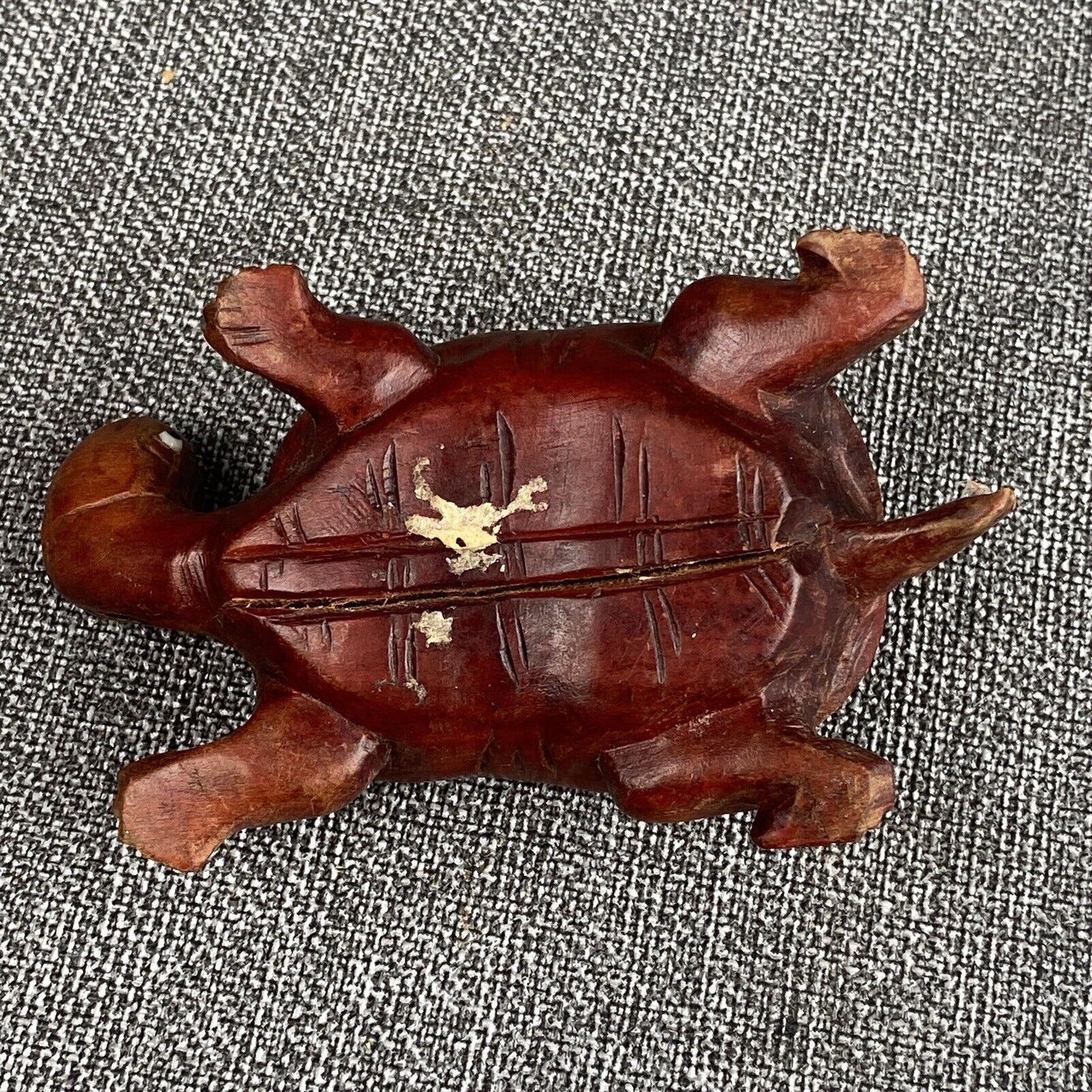 Vintage Chinese Hand Carved Rosewood Turtle Tortoise Glass Eyes