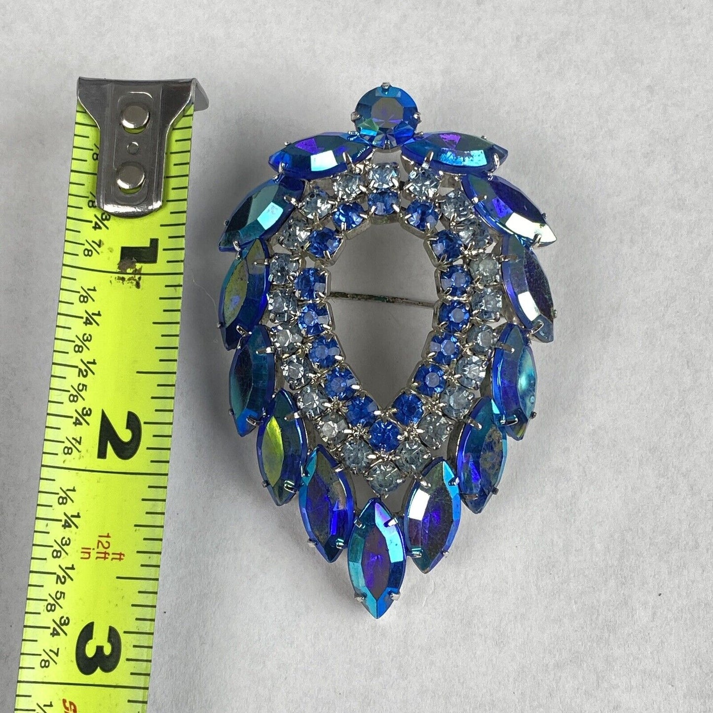 Vintage Sarah Coventry "Blue Lagoon" AB  Brooch by D & E