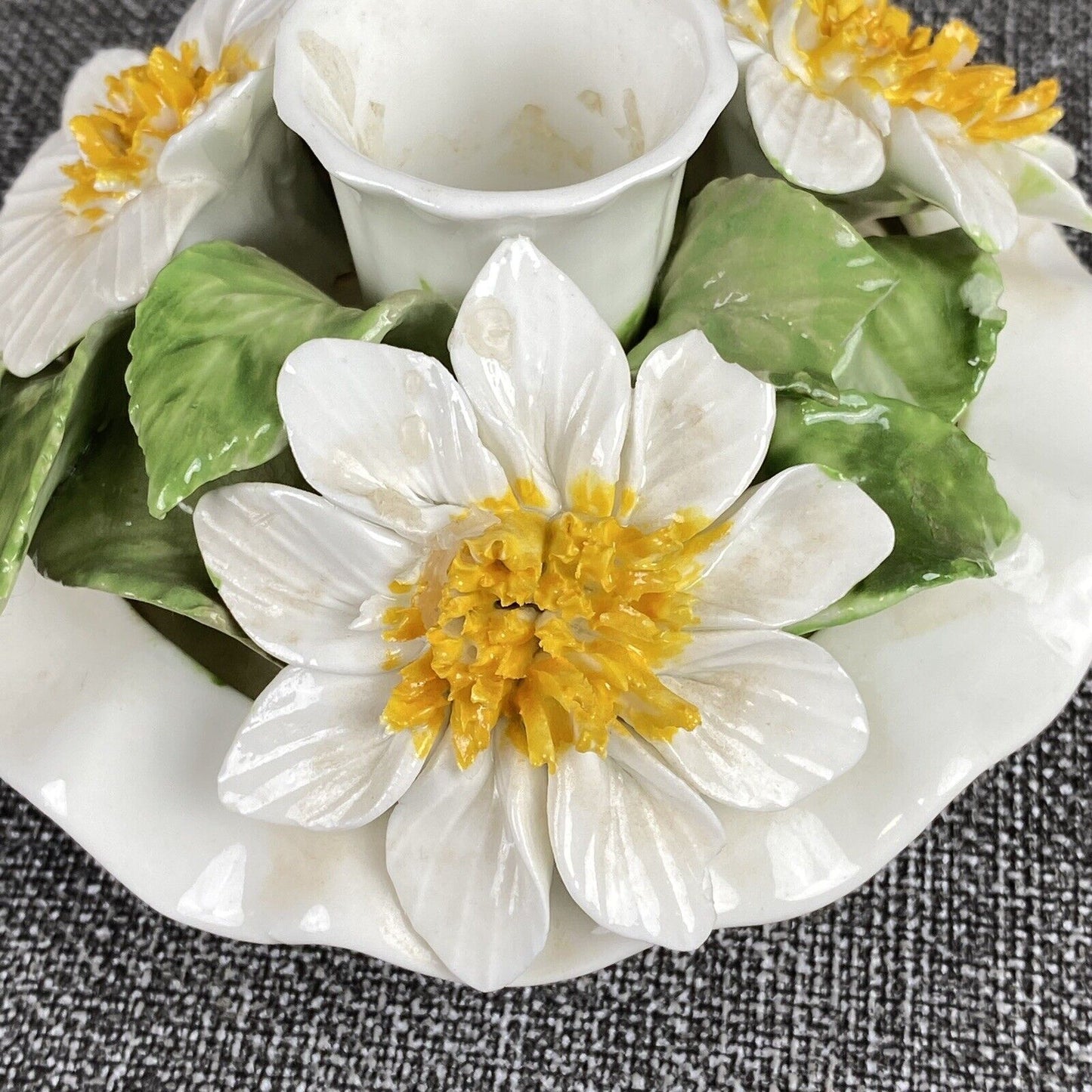 Radnor Staffordshire England Candleholder Yellow and White Flowers