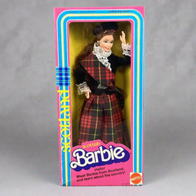 Vintage #3263 Scottish Barbie by Mattel 1980 Original SEALED