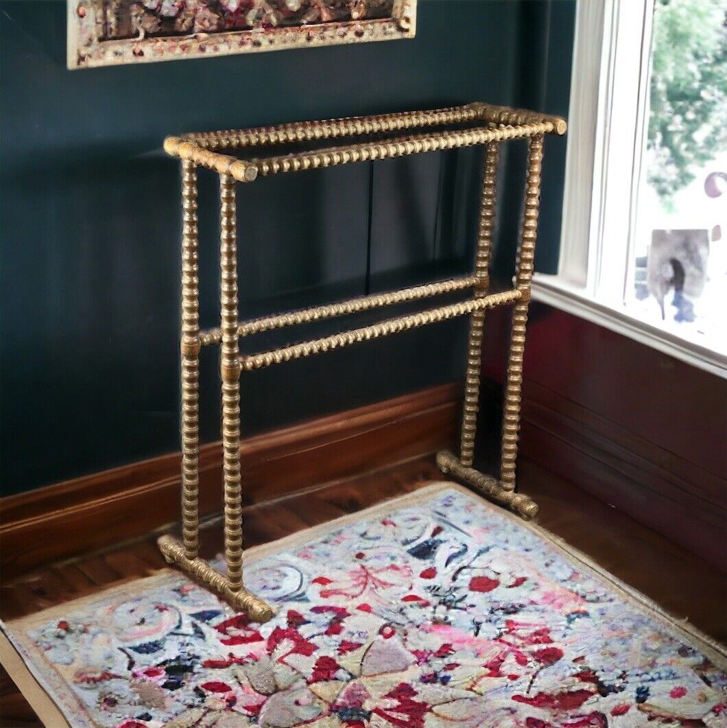 Antique Hand-Turned Wood Quilt Holder 28"x25"x10"