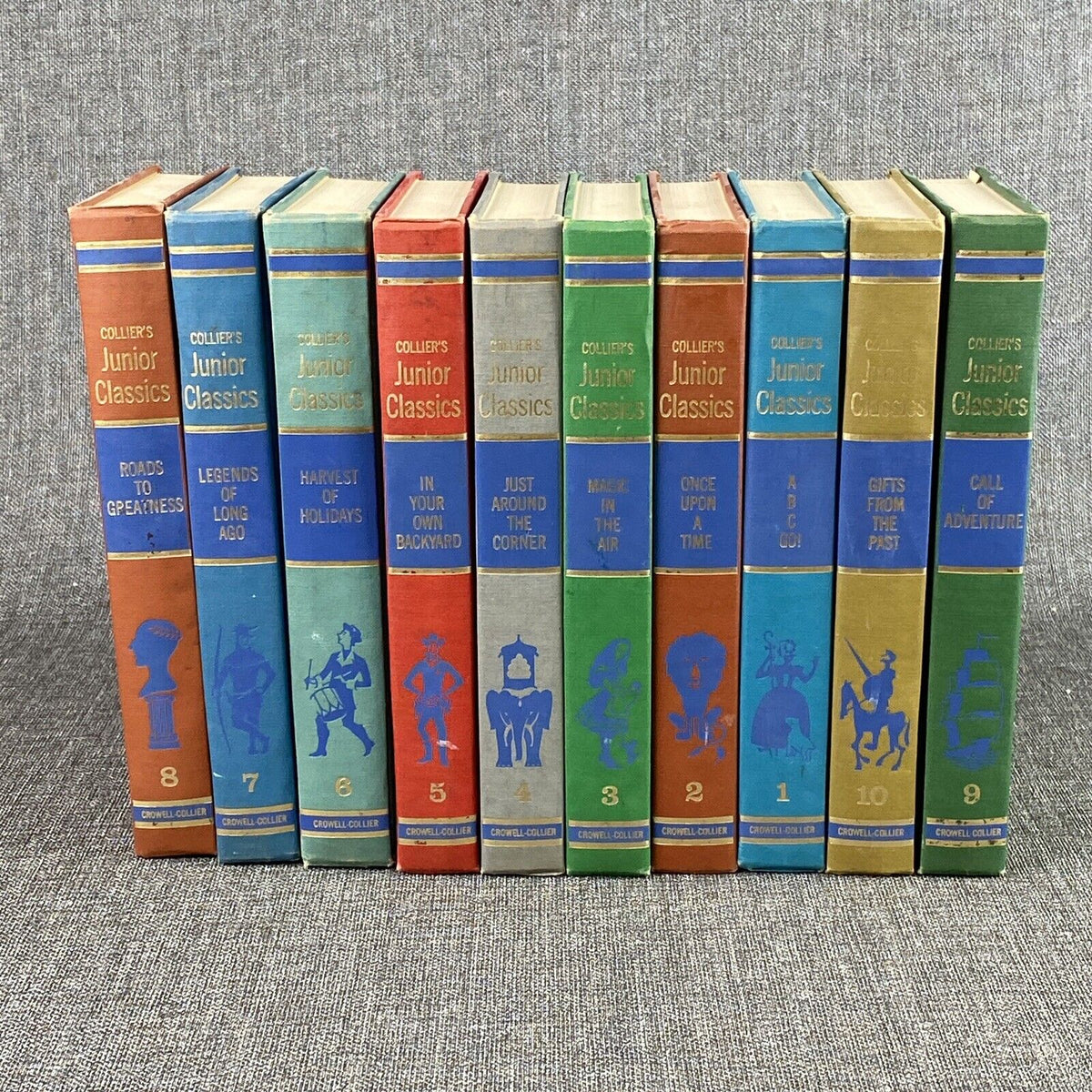 Collier's Junior Classics The Young Folks , Shelf of Books Volumes 1-10 1962 Set