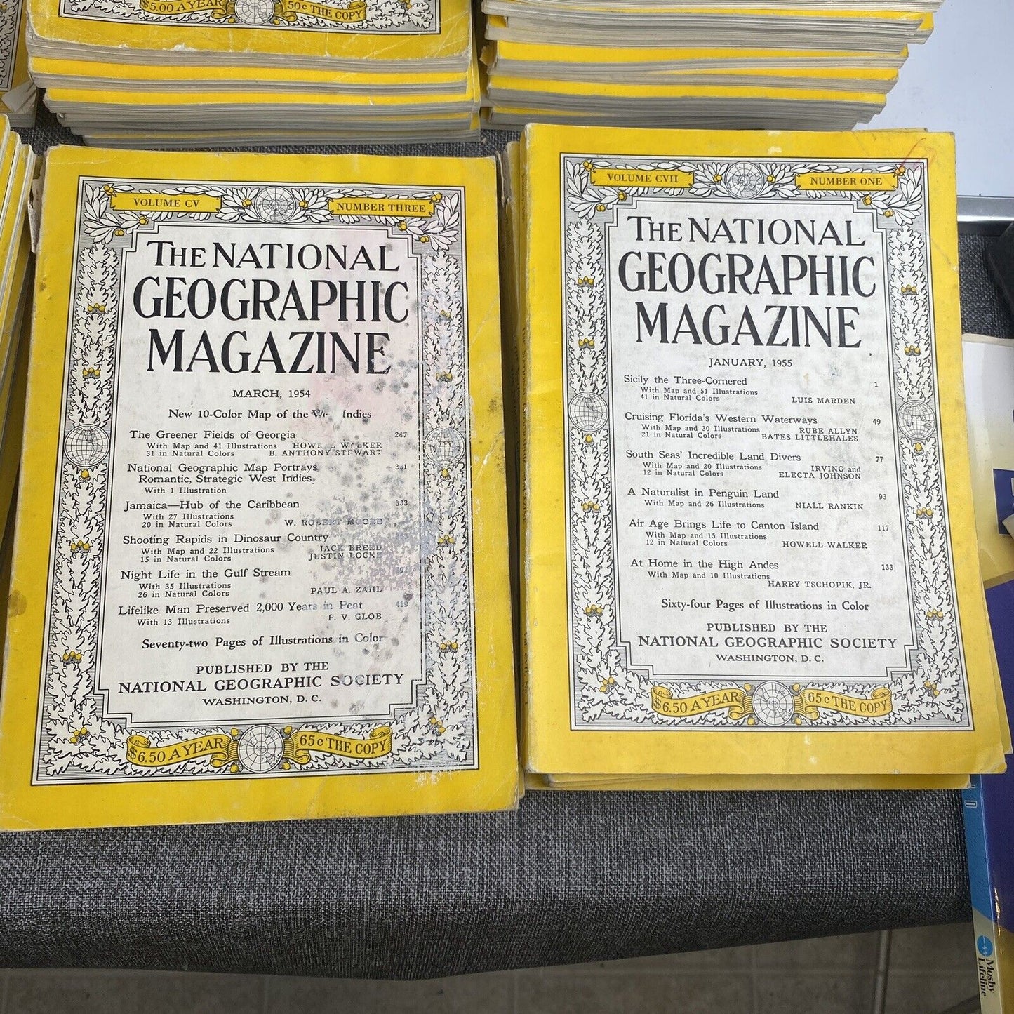 The National Geographic Magazine 1933 - 1955 , incomplete , 65 issues lot