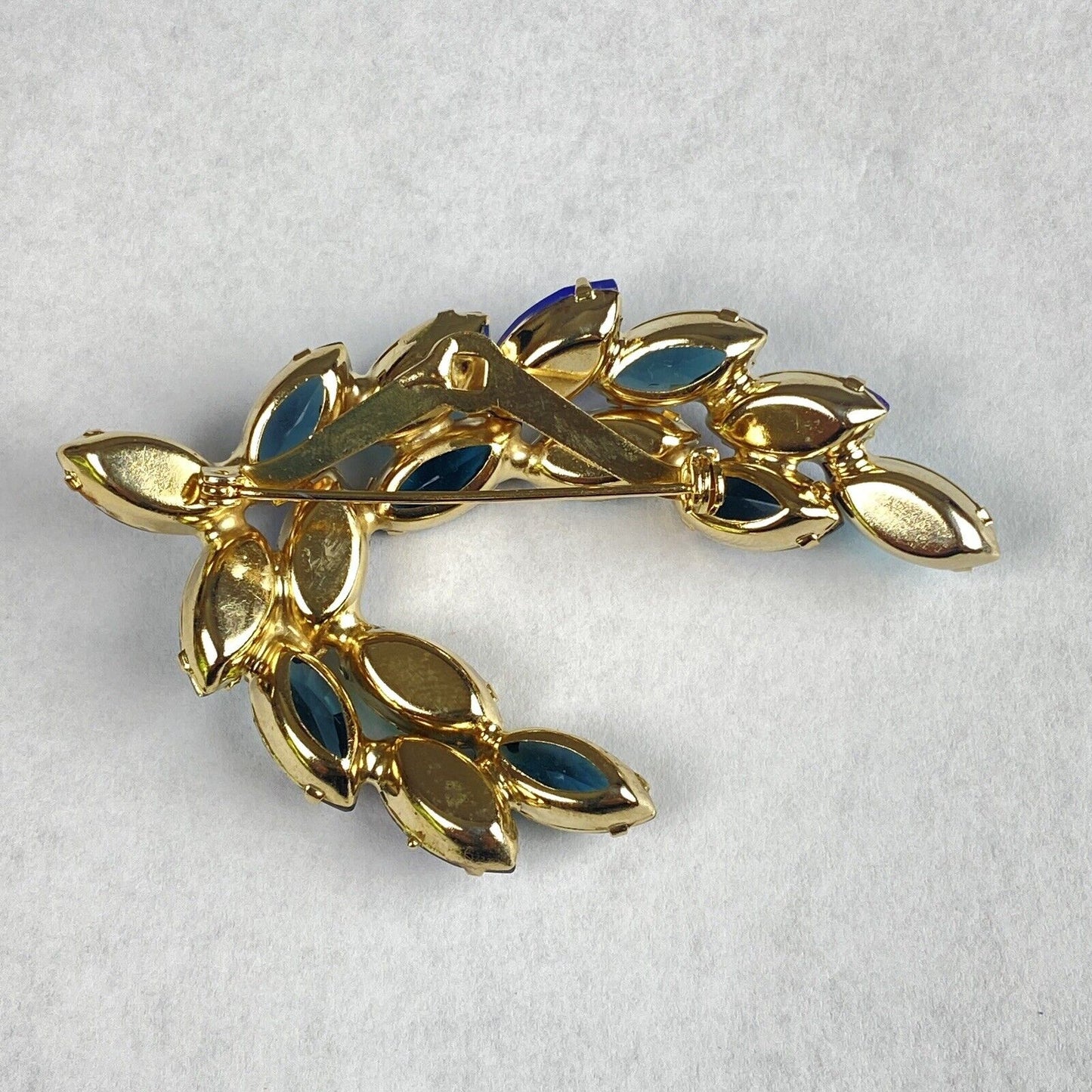 Vintage Juliana Blue Rhinestone Pin Brooch 3"