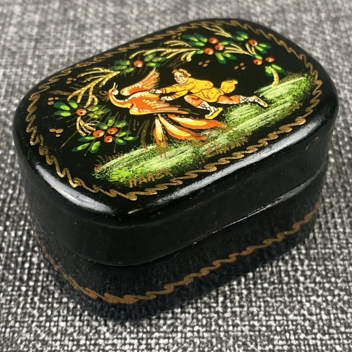 Russian SIGNED Lacquered Hand Painted Wooden Trinket Box Ivan & Firebird 2" long