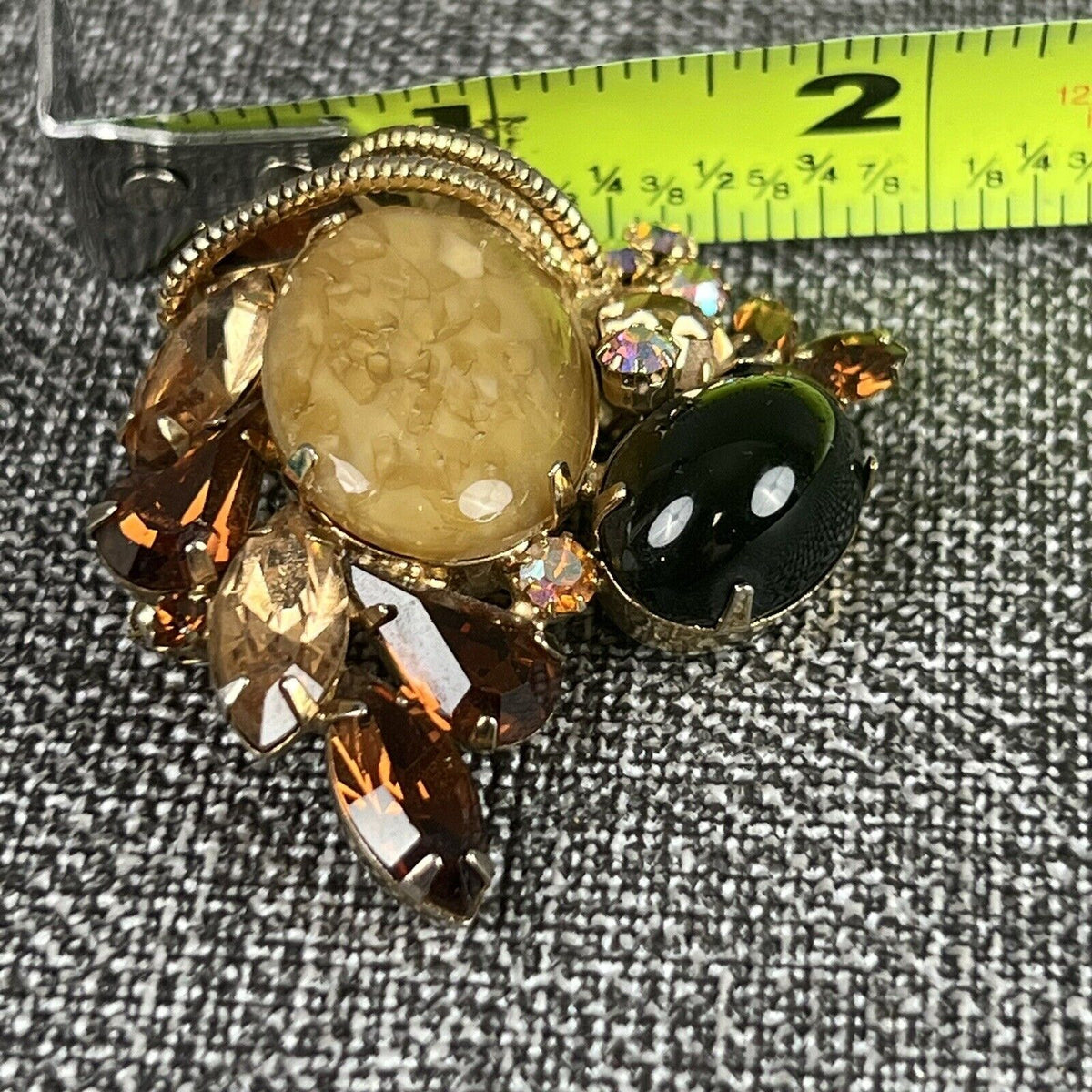 Vintage Alice Caviness Unsigned Brooch Rhinestones with Cabochon