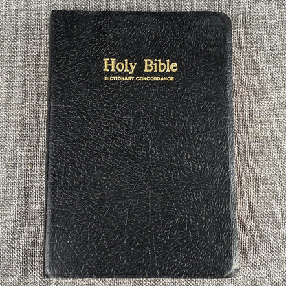 Holy Bible KJV/ Concordance/ Dictionary/ Red Letter Thomas Nelson