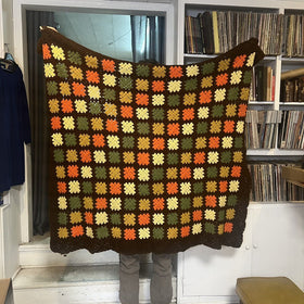True Vintage Handmade Crochet Granny Square Afghan Throw Blanket Green 60 x 67