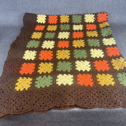 True Vintage Handmade Crochet Granny Square Afghan Throw Blanket Green 60 x 67