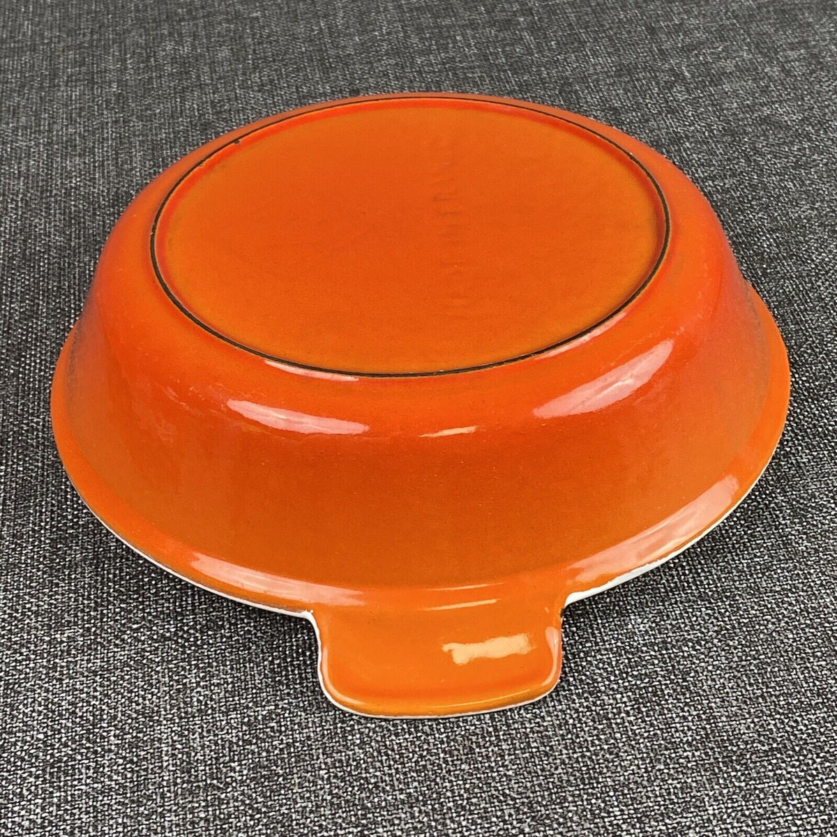 2 Vintage Le Creuset #22 &# 18 Cast Iron Enamel Round Au Gratin Baking Dish