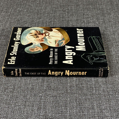 Perry Mason Case of the Angry Mourner by Erle Gardner 1951 Walter J Black DJ