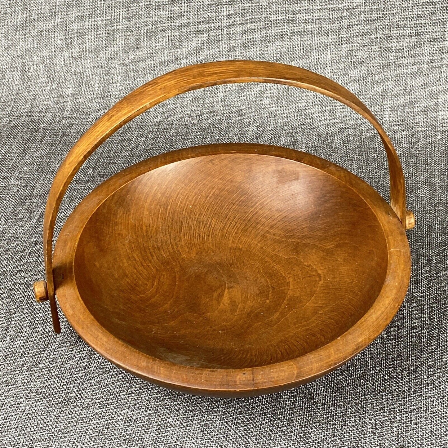 Mid Century Wooden Bowl W/handle 9.5" Outside diameter