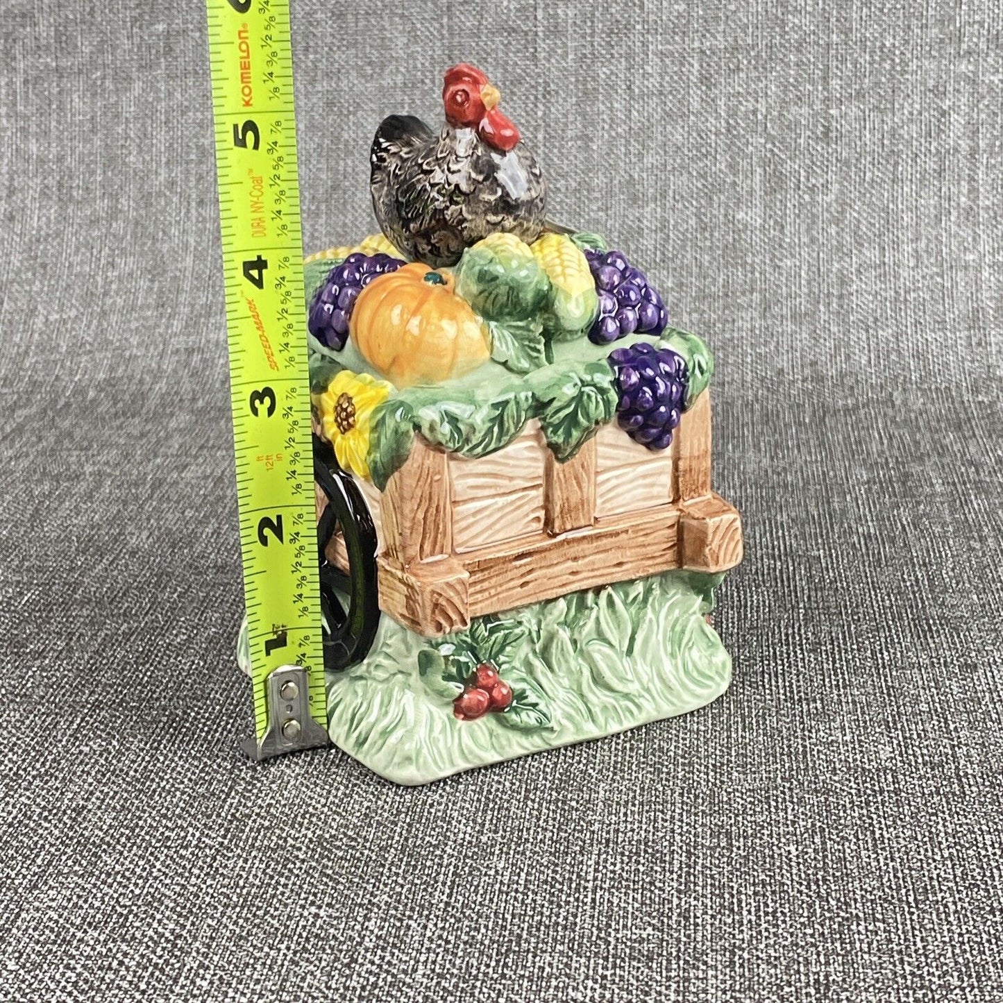 Fitz and Floyd Classics Rooster/Hen Box Small