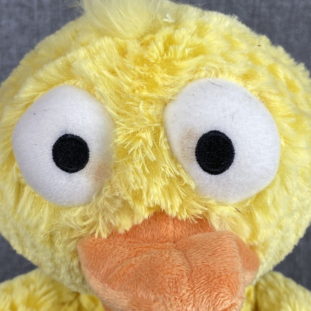 Hallmark WACKY DOODLE DANDY Animated Plush Yellow 10" Duck "Chicken Dance" VIDEO